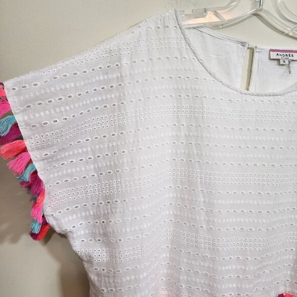 Andree by unit eyelet short sleeve shirt with neon tassel detail woman's size 1X - Picture 9 of 9